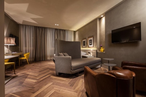 Liassidi Wellness Suites image 5